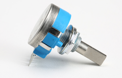 RVQ24YN03 5K Potentiometer – 25mm Shaft – For Sega Arcade Games (Replaces 220-5484, 220-5373)